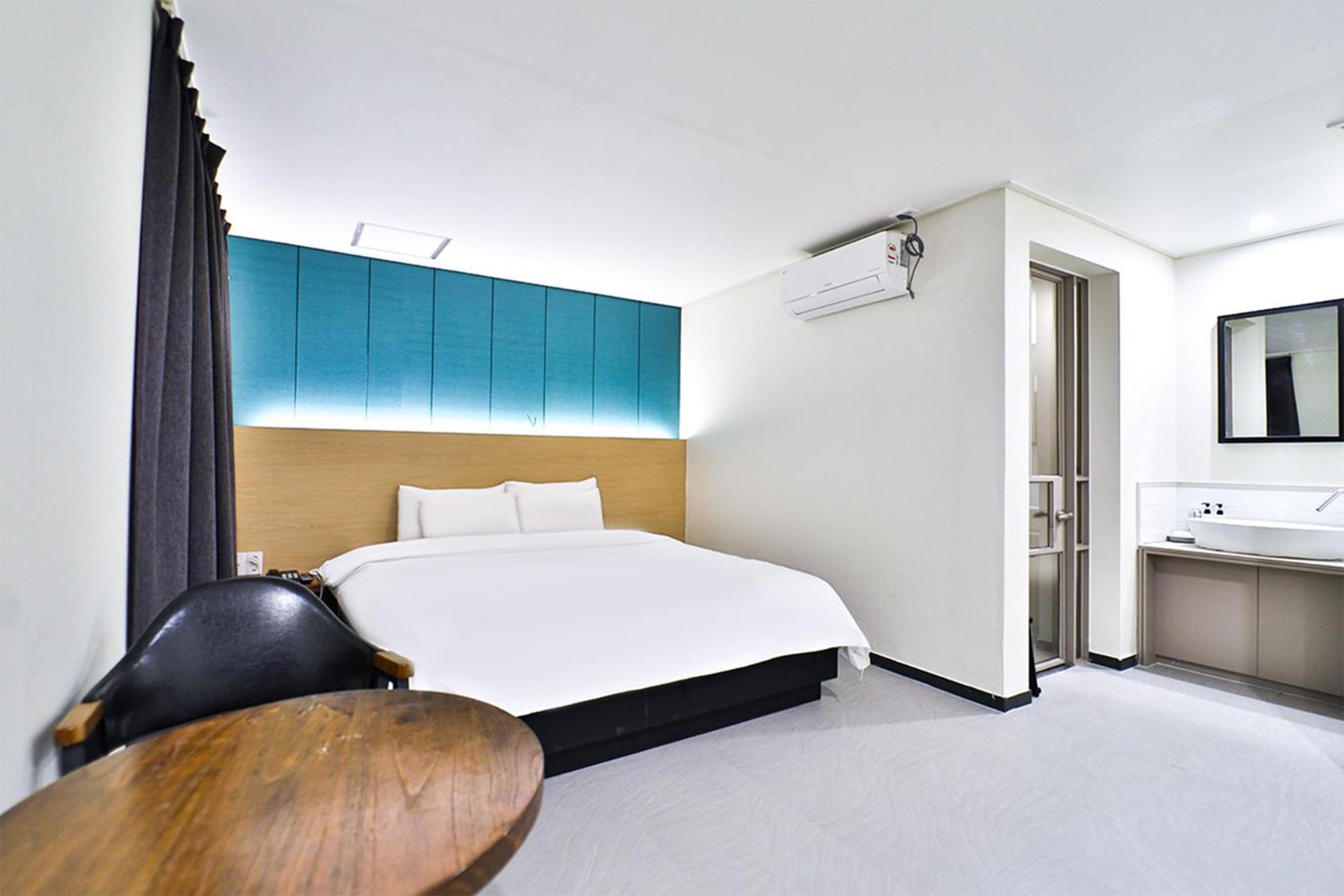 Calm Rest Hotel Busan Sasang エクステリア 写真