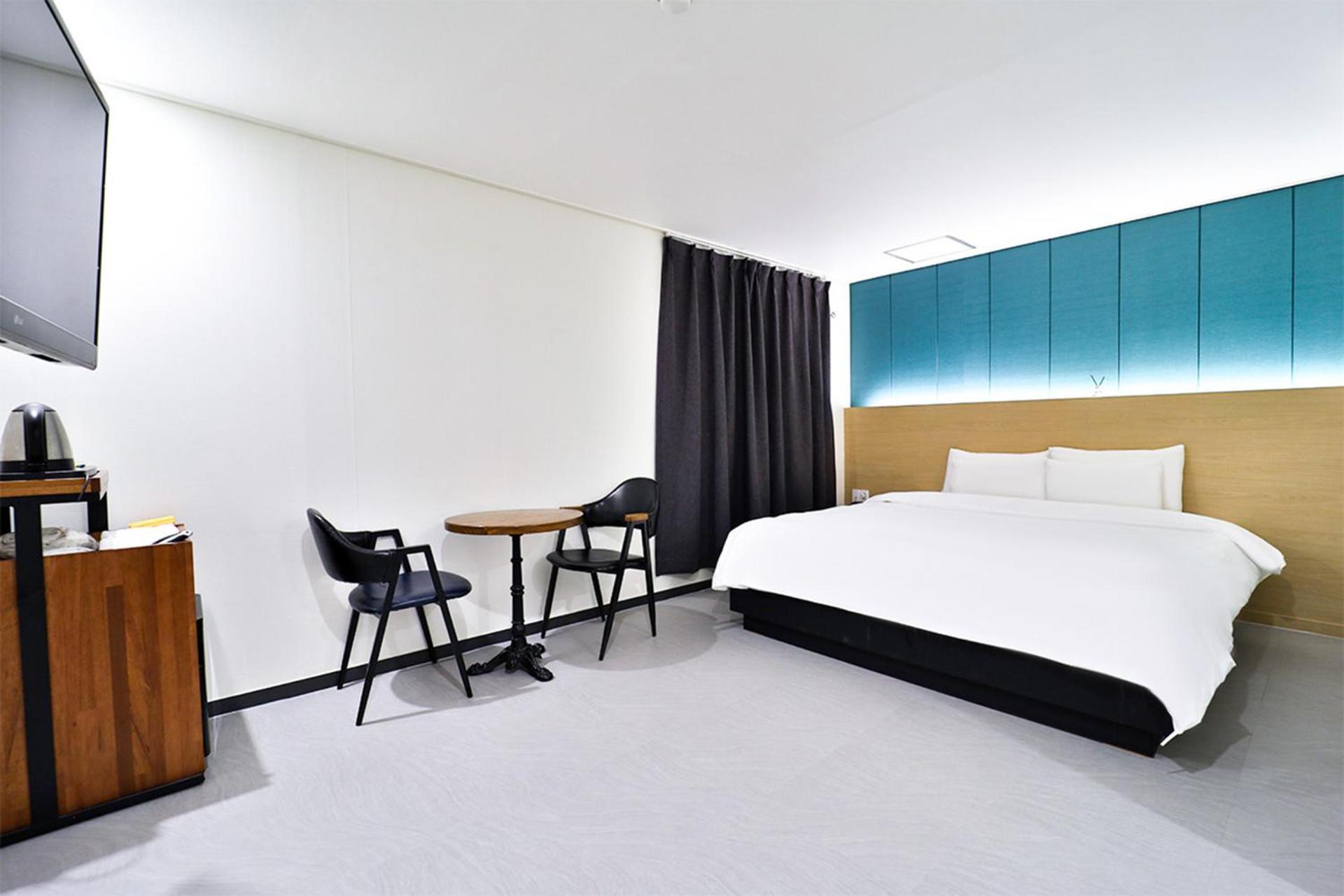 Calm Rest Hotel Busan Sasang エクステリア 写真