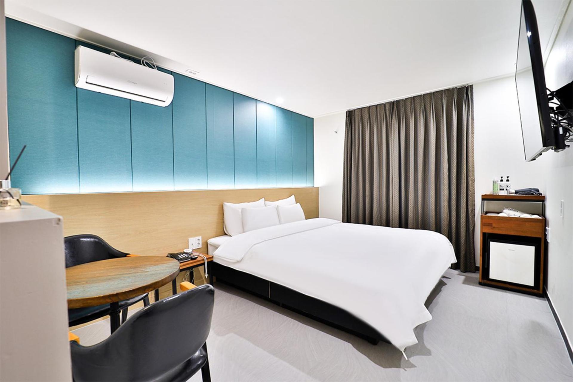 Calm Rest Hotel Busan Sasang エクステリア 写真