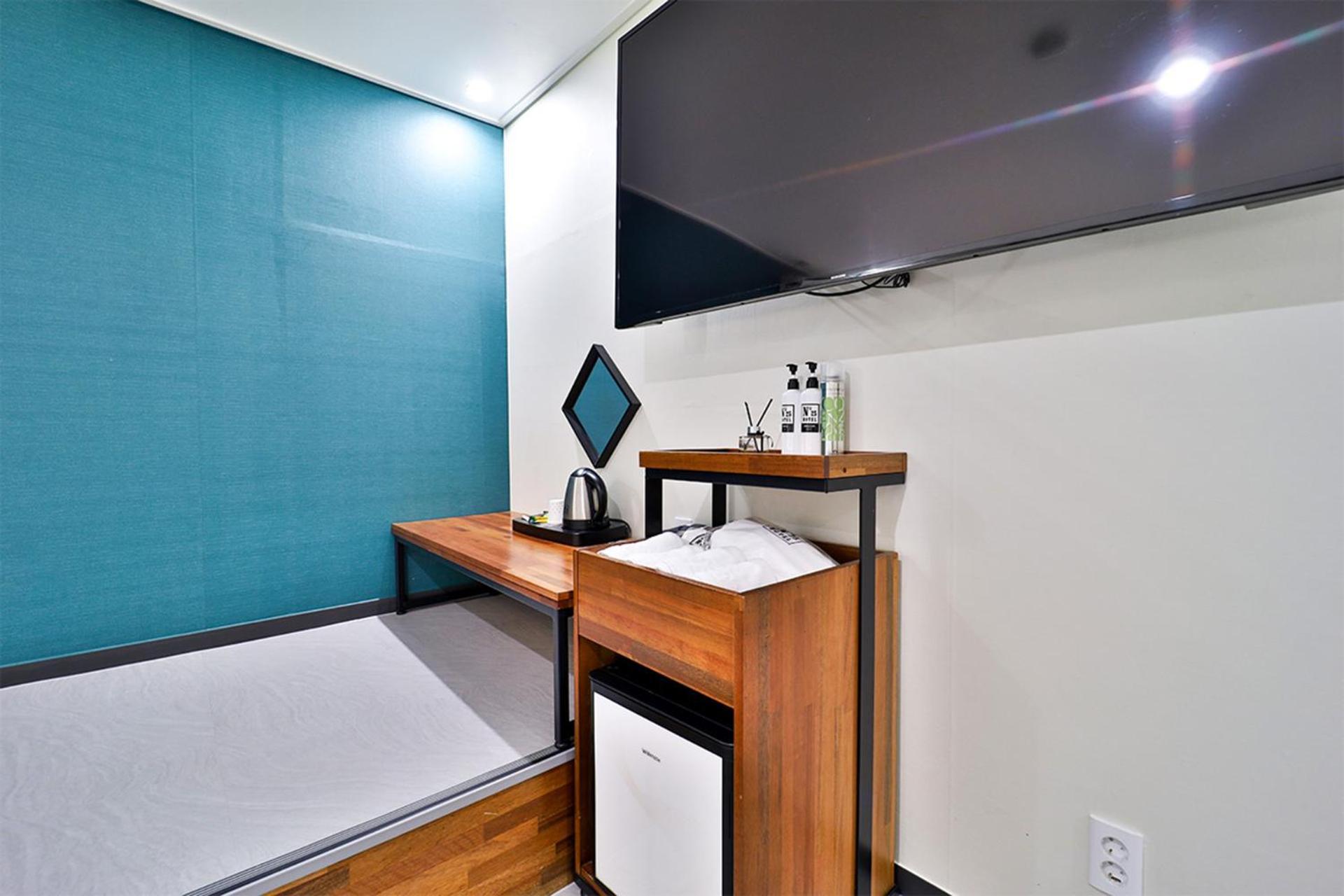 Calm Rest Hotel Busan Sasang エクステリア 写真